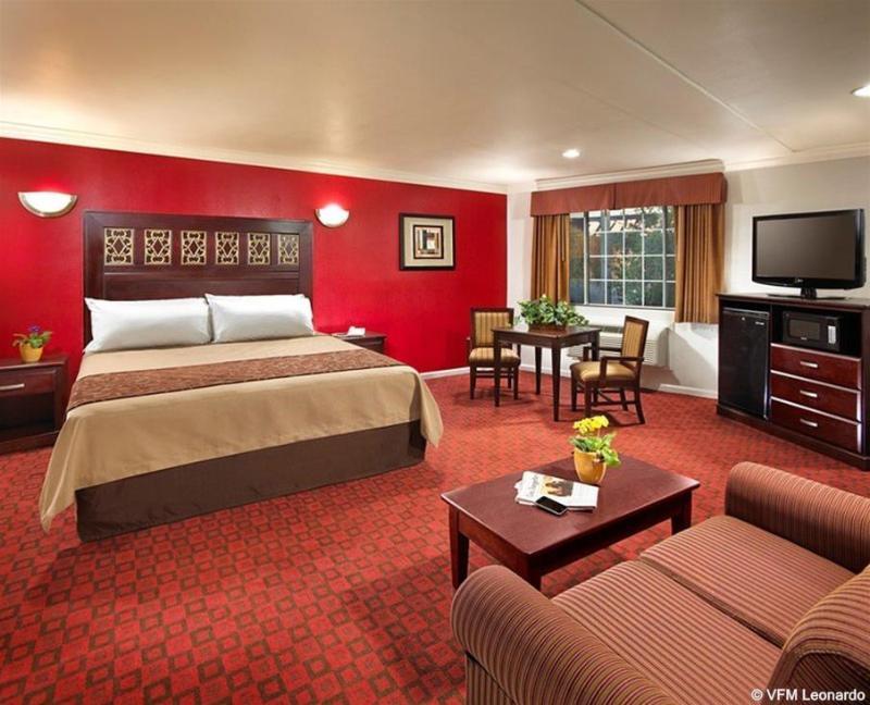 Studio Inn & Suites At Promenade Downey Εξωτερικό φωτογραφία